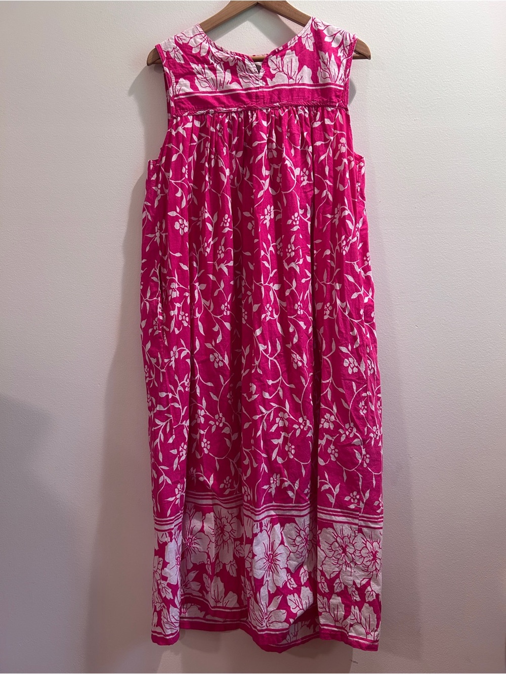 Pink Sleeveless Floral Cotton Kaftan, Size Large